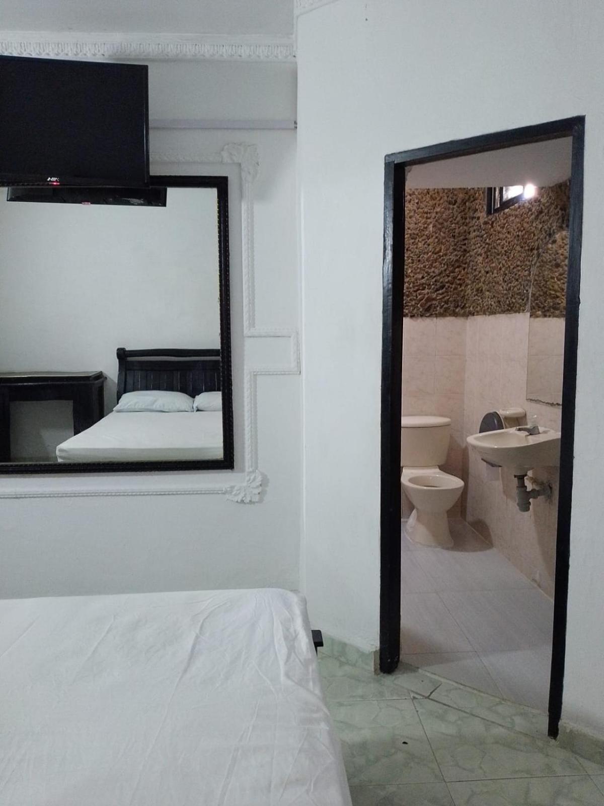 Hotel Avenida53 Barranquilla  Esterno foto