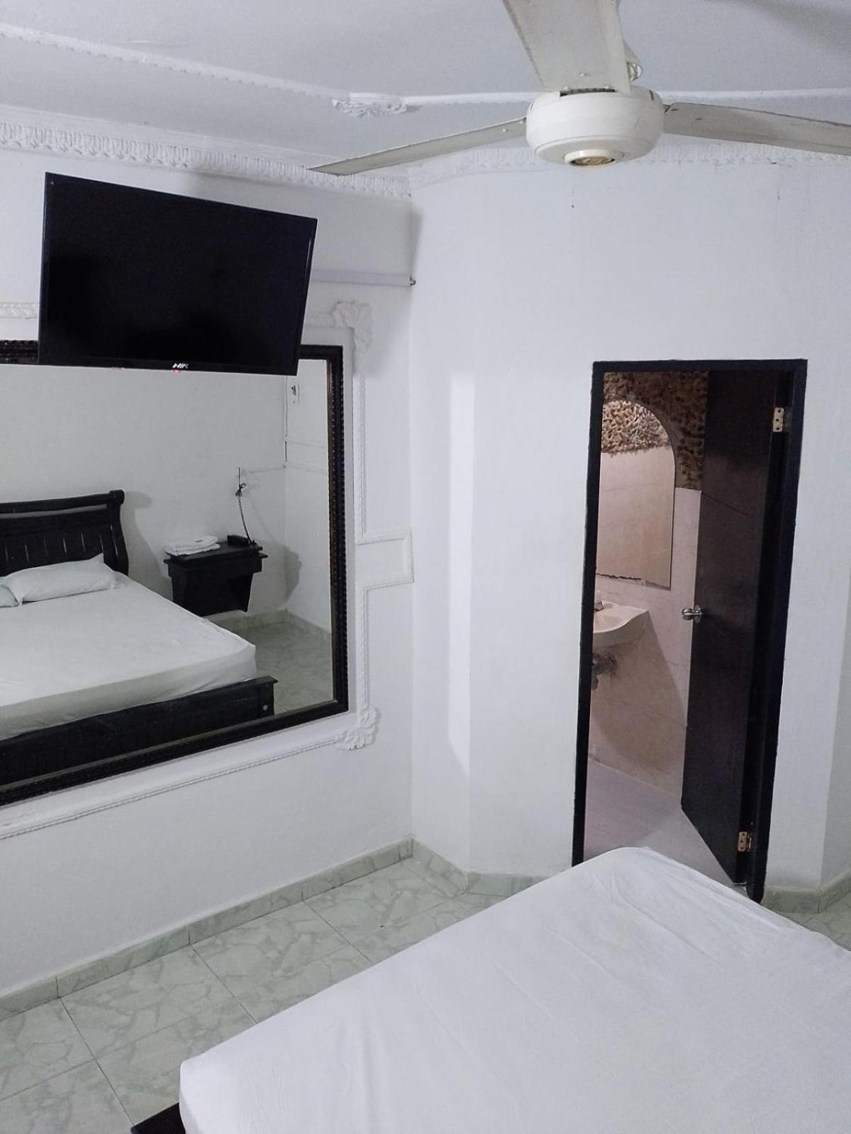 Hotel Avenida53 Barranquilla  Esterno foto